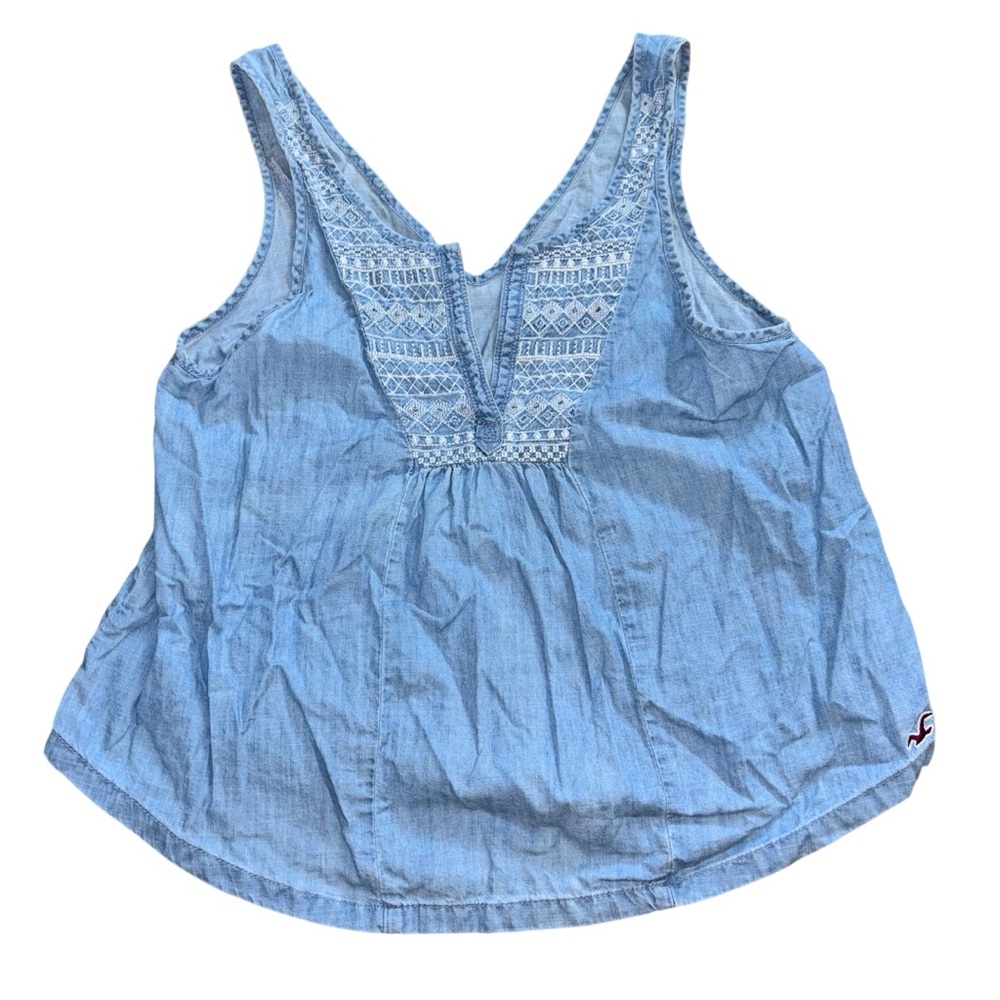 Hollister Sleeveless Blouse With Embroidered Detail Size Small